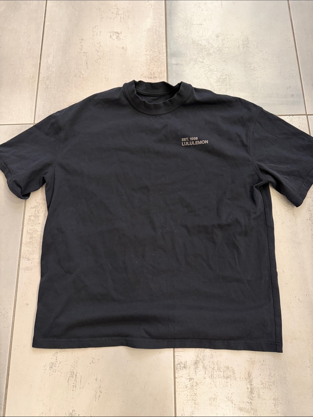 lululemon athletica women’s Black Crew T-Shirt with Small Chest Logo